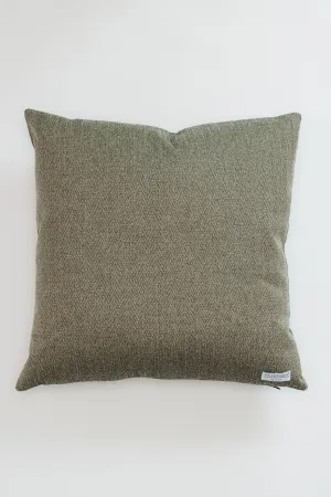 Larsen Chenille Pillow - Houndstooth - 2 Sizes